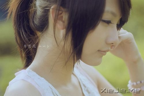 ��һ��Ů���ӣ�������Զ������ (2)